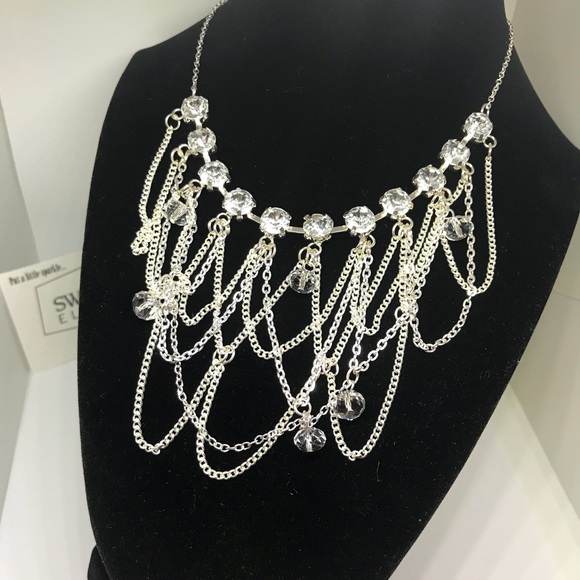 Beautiful Crystal Chain Statement Necklace [JW-16] - Picture 5 of 8
